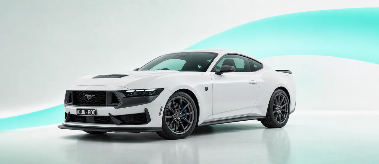2026 Ford Mustang Dark Horse Fastback Automatic